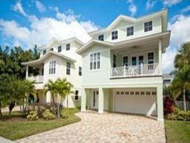 Holmes Beach 3 Bedroom Pool Home Walk To Beach Sleeps 6
